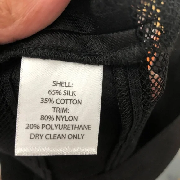 16- Cynthia Rowley black silk blend top size 2 - Picture 5 of 5